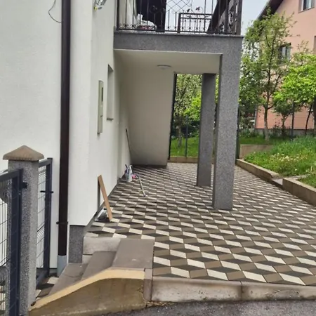 Natura Sarajevo Villa *