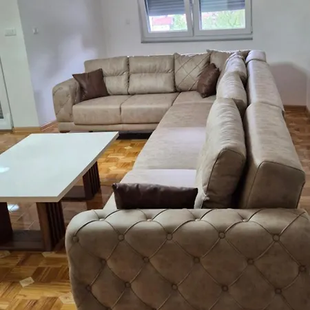 Villa Natura Sarajevo *
