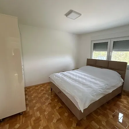 Natura Sarajevo Willa *